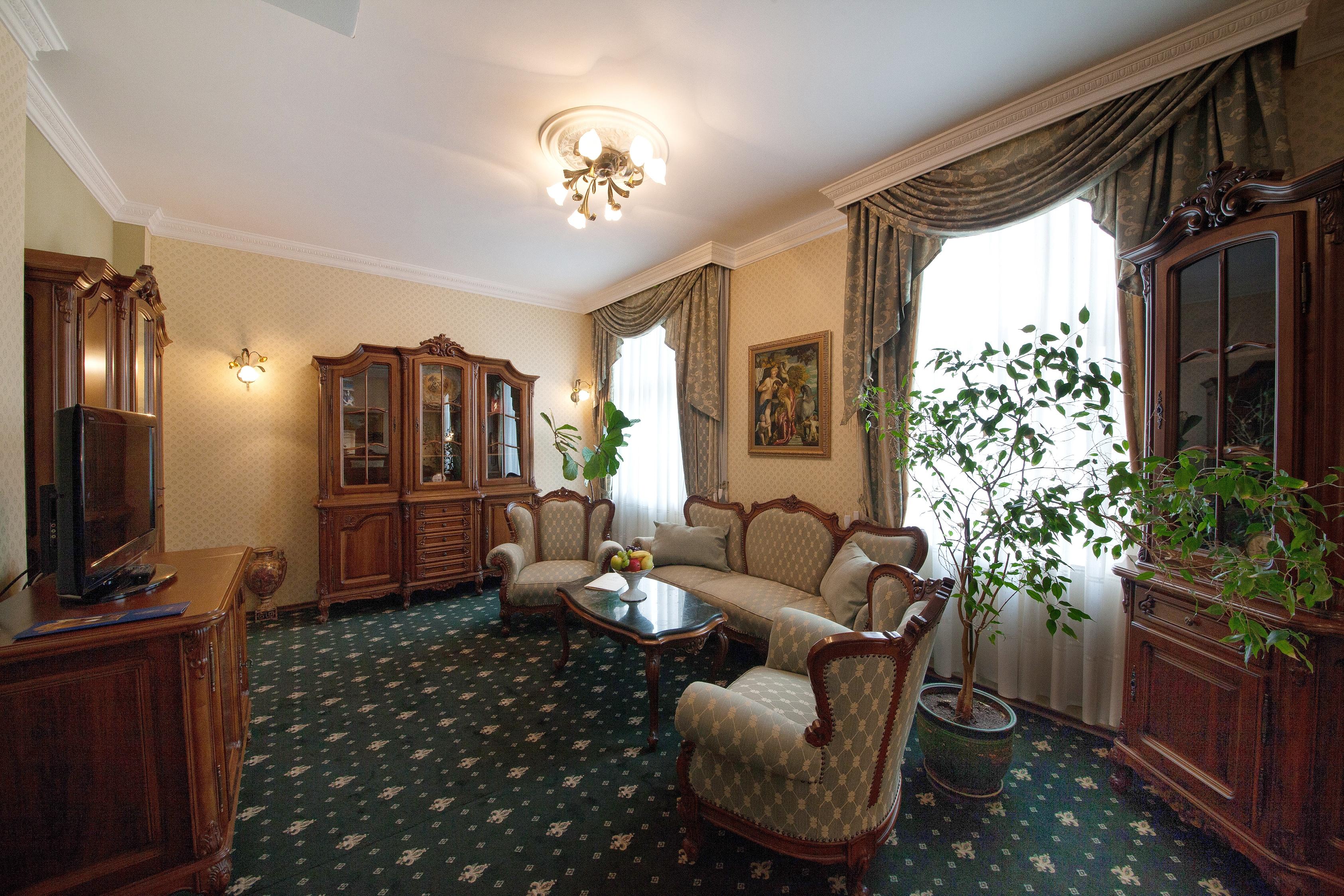 Grand Hotel London Varna Exteriér fotografie A living room in a hotel