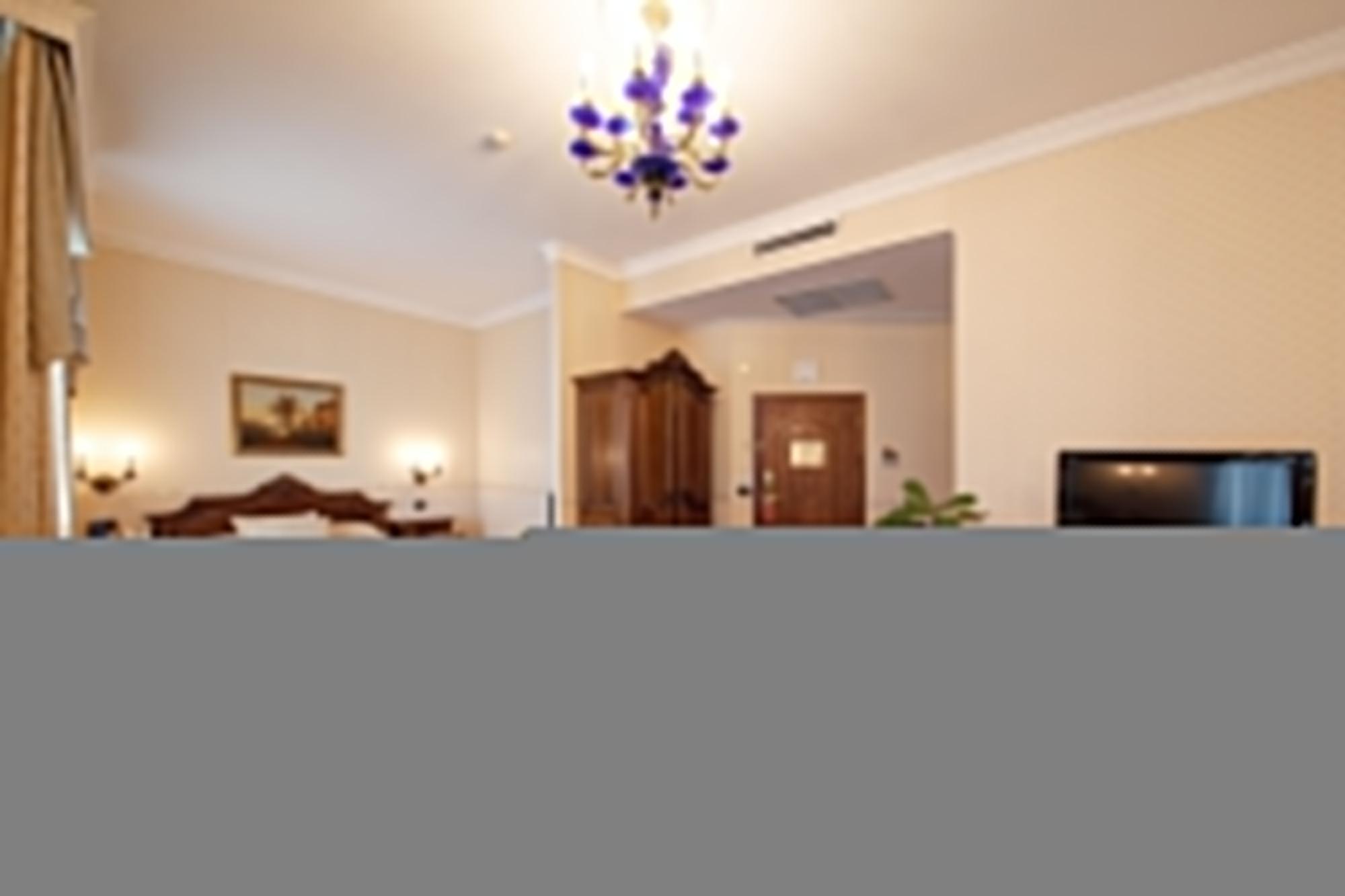 Grand Hotel London Varna Exteriér fotografie A room at the hotel